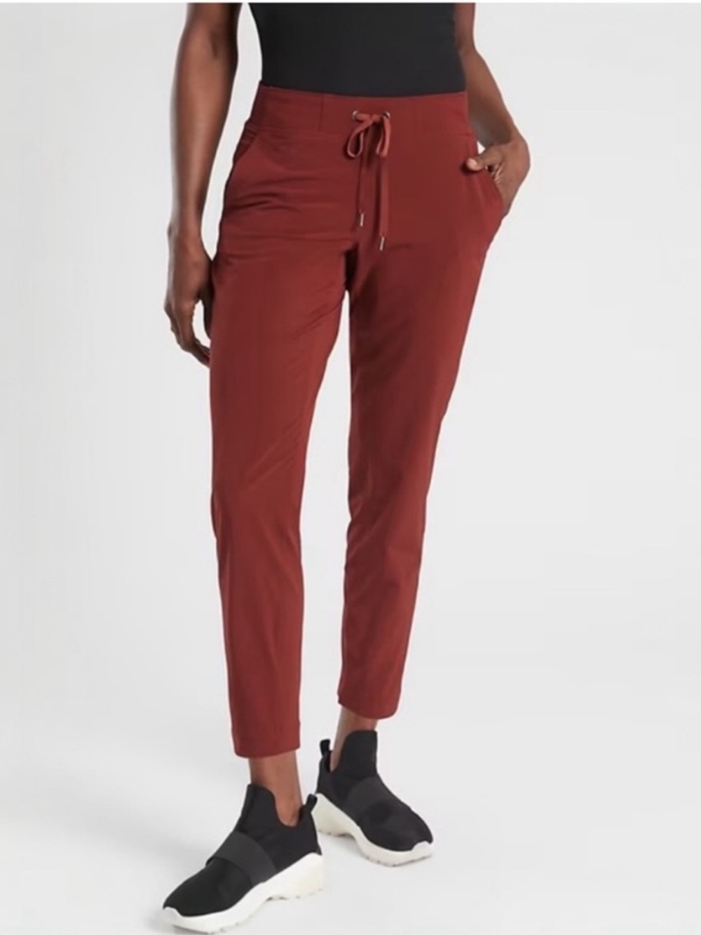 Athleta Trekkie North Jogger Brick Red Hiking Pants Womens 2 Pull On Drawstring